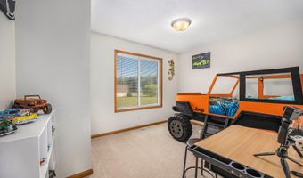 1796 River Bend Dr, Allegan, MI 49010
