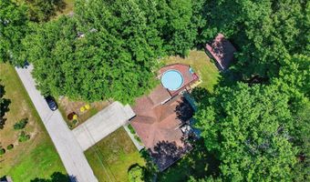 7430 Whitewood Dr, Ashtabula, OH 44004