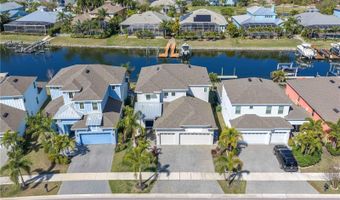 5305 WISHING ARCH Dr, Apollo Beach, FL 33572