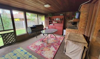 1314 N 3rd St, Aberdeen, SD 57401