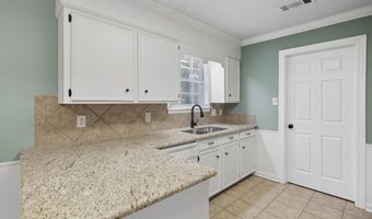 102 Harbour View Rd, Brandon, MS 39047