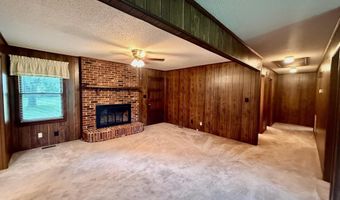 5741 Lawrence Ct, Macon, GA 31216