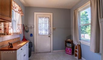 3007 E Waterloo Rd, Akron, OH 44312