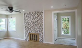 5 Alta Loma Dr, American Canyon, CA 94503