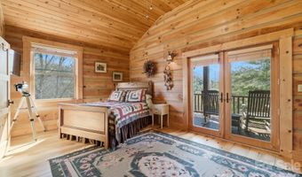 2150 Shellstand Rd, Almond, NC 28702