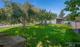7566 S Valley Heights Dr, Boise, ID 83709