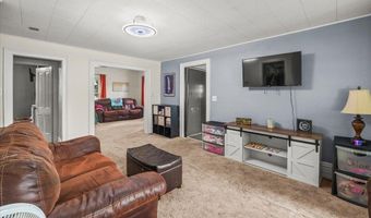 714 2nd Ave, Ackley, IA 50601