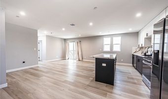 2223 S Highland Ave, Los Angeles, CA 90016