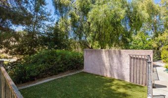 878 Rivertree Dr, Oceanside, CA 92058