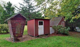 40 N Shore Rd, Absecon, NJ 08201