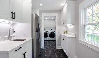4122 FERRY LANDING Rd, Alexandria, VA 22309