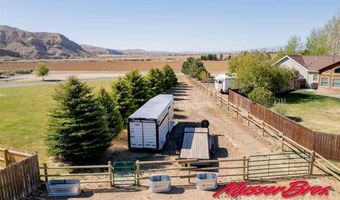 31 Iron Creek Dr, Cody, WY 82414