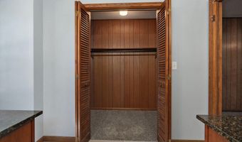 612 E Glendale St, Aurora, MO 65605