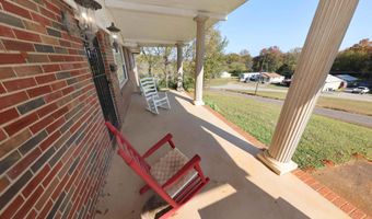 700 S MARSHALL St, Anniston, AL 36201