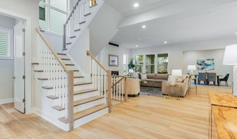 6908 GREYSWOOD Rd, Bethesda, MD 20817