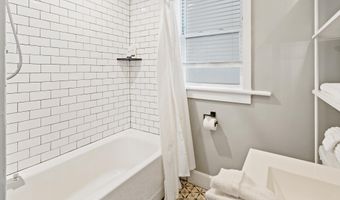 114 S Raleigh Ave, Atlantic City, NJ 08401