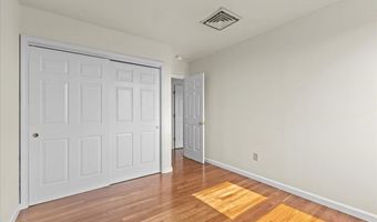 131 Main St 302, Burlington, VT 05403