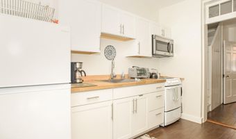 123 CATHEDRAL St 1, Annapolis, MD 21401
