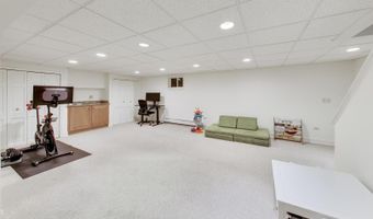 441 S Belmont Ave, Arlington Heights, IL 60005