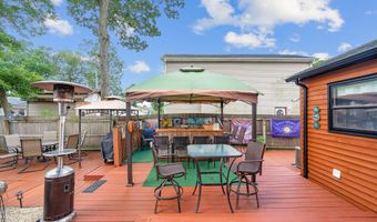 721 Cable Ave, Beachwood, NJ 08722