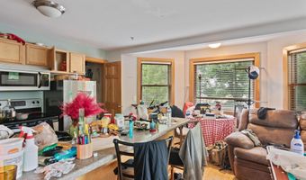 53-55 Walnut St, Burlington, VT 05401