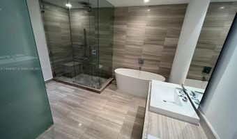 3250 NE 188 St 403, Aventura, FL 33180