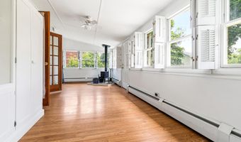 2008 PARKVIEW Ave, Abington, PA 19001