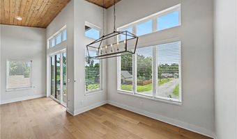 6 Francis Dr, Bella Vista, AR 72715