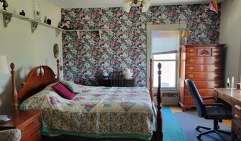 329 W Washington Ave, Alpena, MI 49707