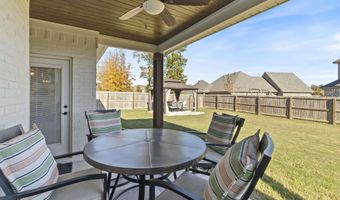 7424 Northwood Dr, Benton, AR 72019