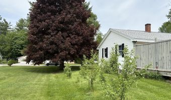 2 Sunrise Cir, Augusta, ME 04330