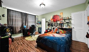 9341 E Bay Harbor Dr 3D, Bay Harbor Islands, FL 33154