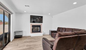 2149 Avalon Dr, Laughlin, NV 89029