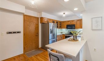 2363 Hamilton Cir, Ames, IA 50014