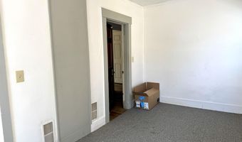 14 First St, Barre, VT 05641