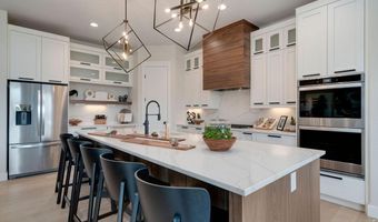 3632 N Buchanan Ct, Aurora, CO 80019