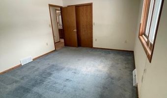 912 DUCHAC St, Antigo, WI 54409