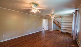 49 Canterbury Dr, Athens, OH 45701