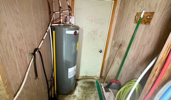 107 Vander Horck St, Britton, SD 57430