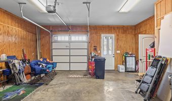 417 LAKEWINDS Rd, Alexander City, AL 35010