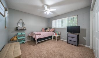 21169 Shelly Ln, Anderson, CA 96007