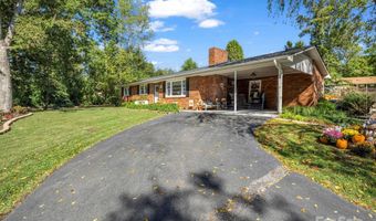 95 Pensacola Ave, Arden, NC 28704