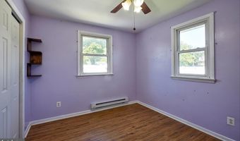 103 ERIE Ave, Barrington, NJ 08007