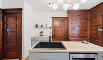 121 Dallas St, Adrian, MI 49221