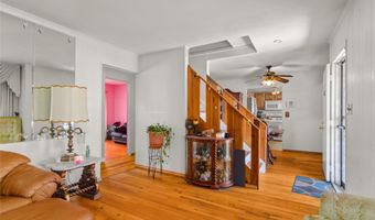 5 S Ronald Dr S, Amityville, NY 11701