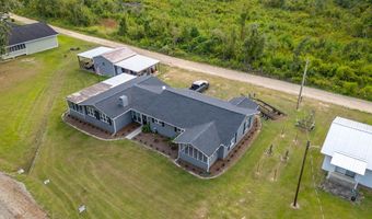 1758 Easons Bluff Rd, Baxley, GA 31513