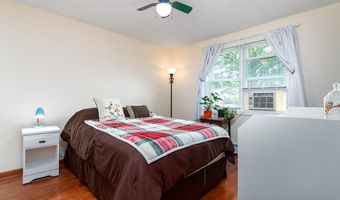 5 Lions Dr, Coventry, RI 02816