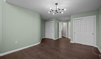 2 School St 130, Lincoln, RI 02802