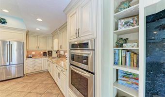 523 LOQUAT Dr, Anna Maria, FL 34216