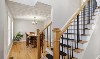 1268 Central Ave, Johnston, RI 02919